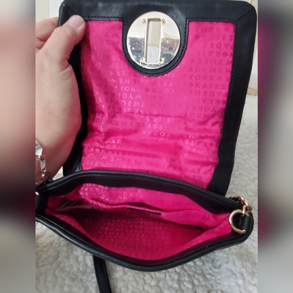 Kate spade quilted crossbody Black Hot Pink interior EUC - Picture 5 of 16